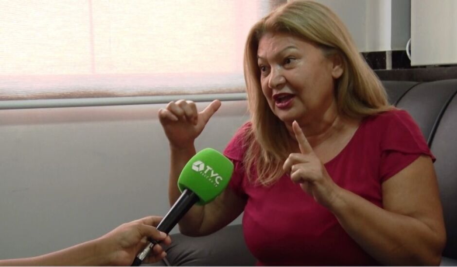Vereadora > Marisa Rocha tomou posse como parlamentar pela sétima vez