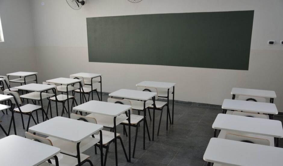 Secretaria de Educação insiste em aulas presenciais