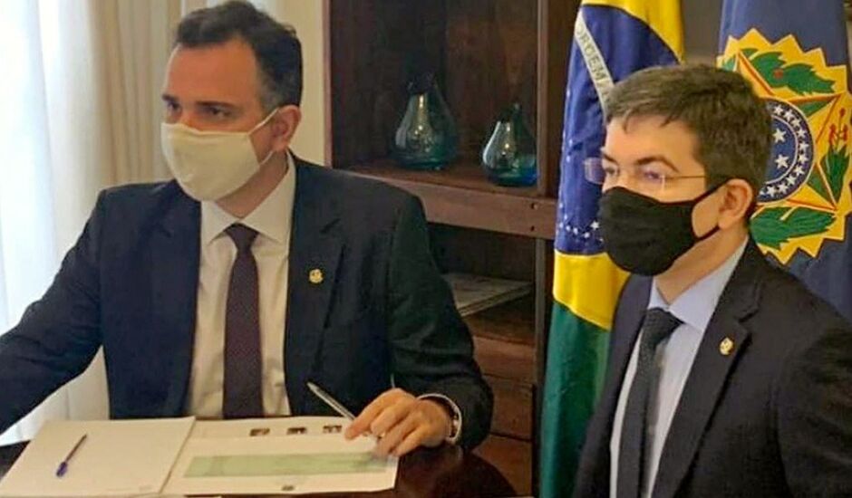 Pfizer afirma que não venderá vacina ao Brasil se governo não aceitar condições
