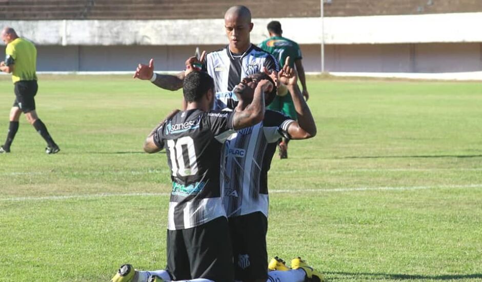 No Morenão, o Galo garantiu três pontos diante do Novo