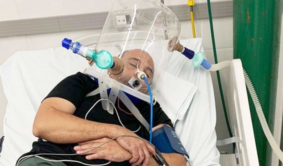 Equipamento de respiração assistida não invasiva para tratar pacientes com Covid