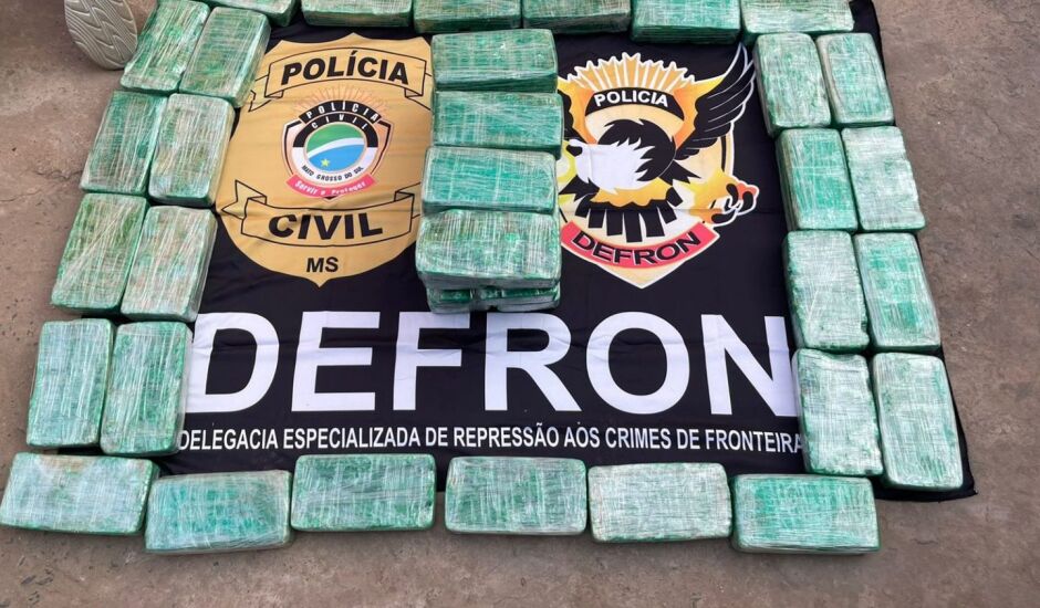 Defron apreende sete pessoas e localiza R$ 700 mil em drogas na fronteira com a Bolívia