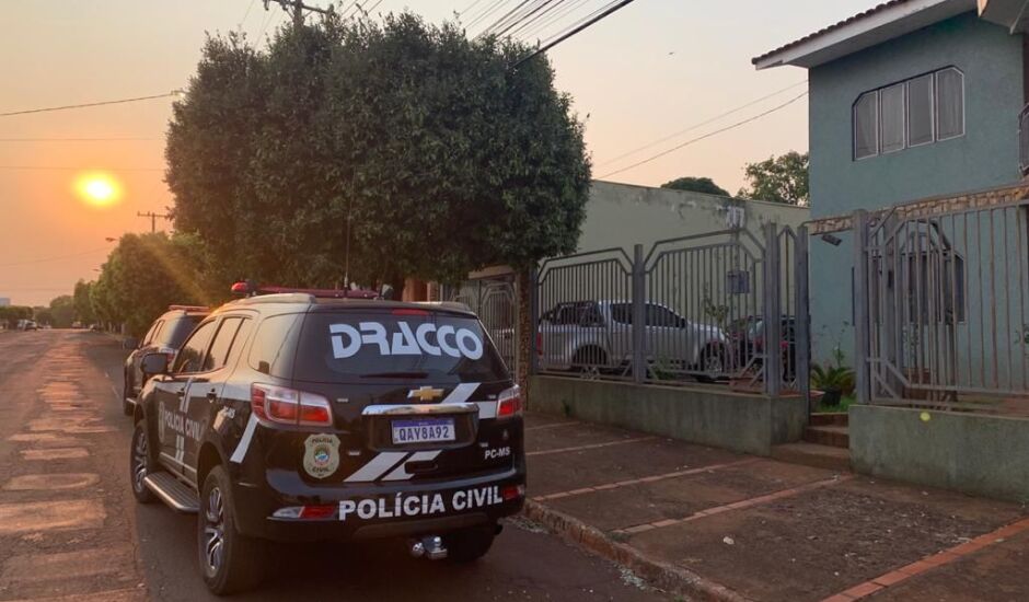 Policiais cumpriram 26 mandados de prisão e seis de prisão temporária em Maracaju e outros quatro municípios.