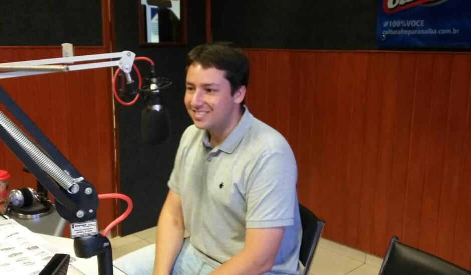 João Henrique concedeu entrevista a rádio Cultura FM 106,3 Mhz