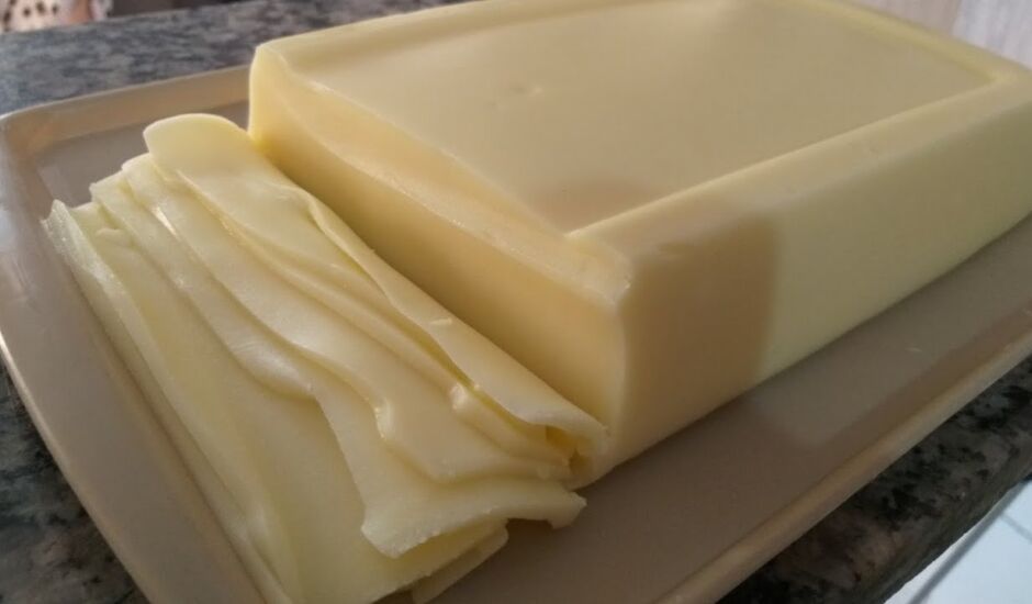 Estabelecimentos têm que informar clientes sobre “queijo fake”