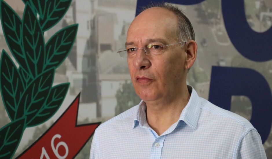 Aos 60 anos e cumprindo segundo mandato, prefeito de Ponta Porã é socorrido às pressas e está internado no Hospital do Coração, em Dourados.