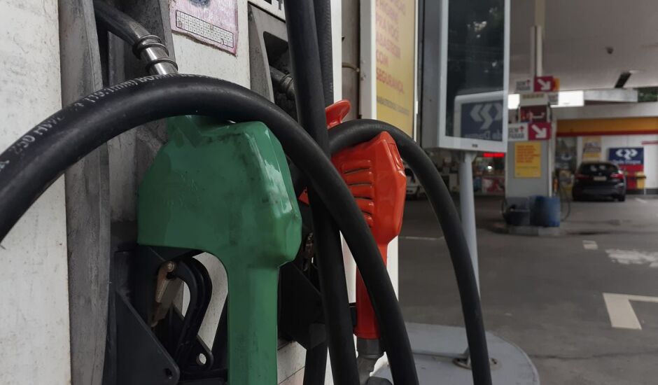 Preços da gasolina e diesel foram reajustados ontem pela Petrobras