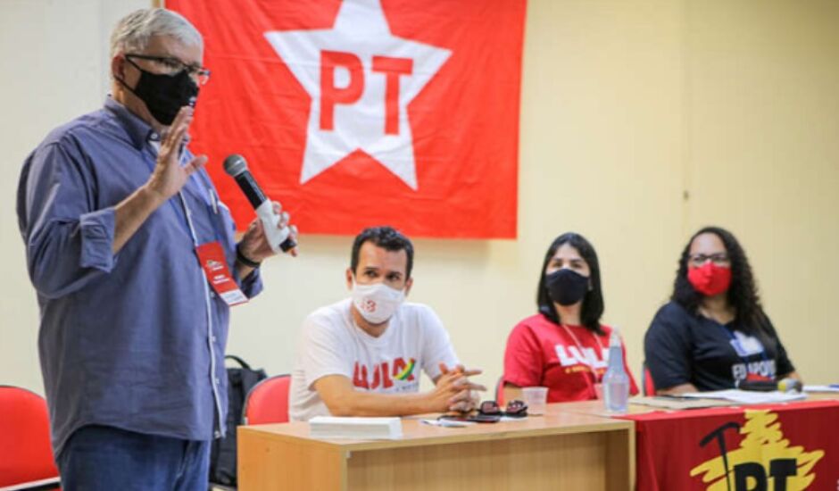 Zeca do PT é ex-governador e pré-candidato a deputado estadual, em evento do partido