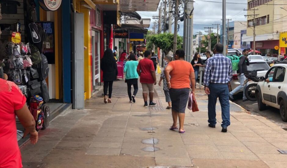 Além do Dia do Trabalhador, lojistas não podem abrir seus estabelecimentos em mais quatro datas comemorativas