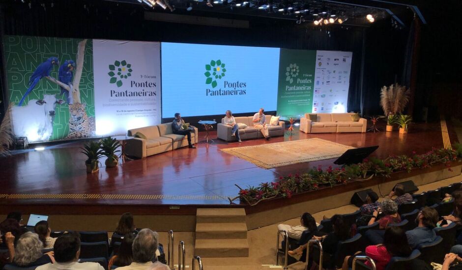 O Fórum Pontes Pantaneiras reuniu cerca de 100 palestrantes em mais de 15 mesas-redondas e painéis