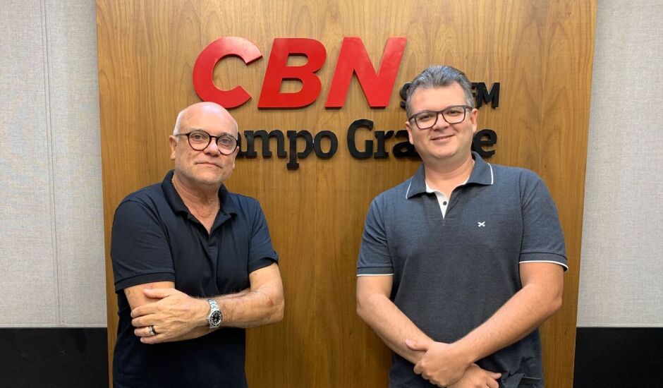 Entrevista realizada com o empresário da Mais Casa e Construção, Cristiano Cicuto, no estúdio da Rádio CBN Campo Grande