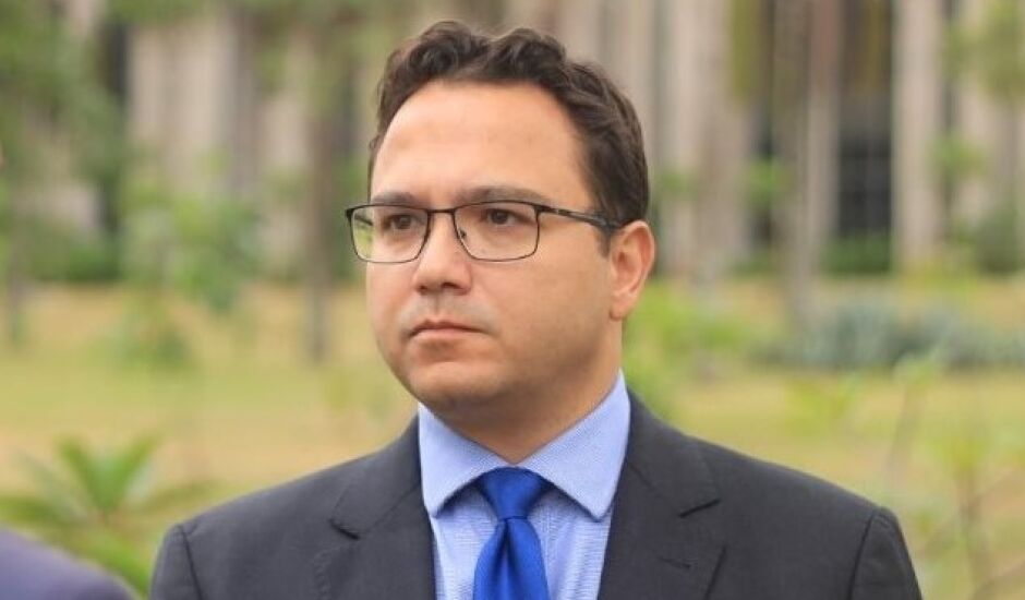 Pedrossian Neto foi secretário de Finanças da administração de Marquinhos Trad (PSD) e deixou o cargo para concorrer a deputado estadual.