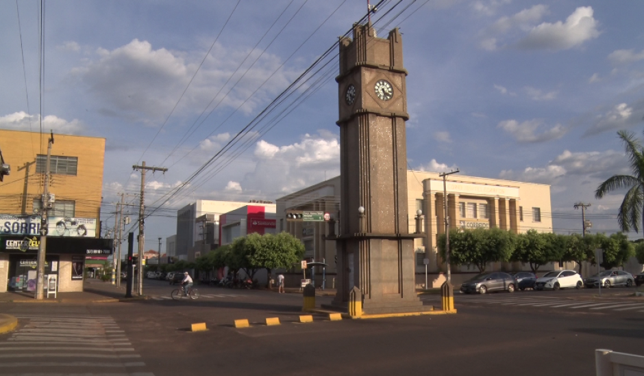 A maioria dos setores estarão fechados ou irão mudar os horários de atendimento, em Três Lagoas.