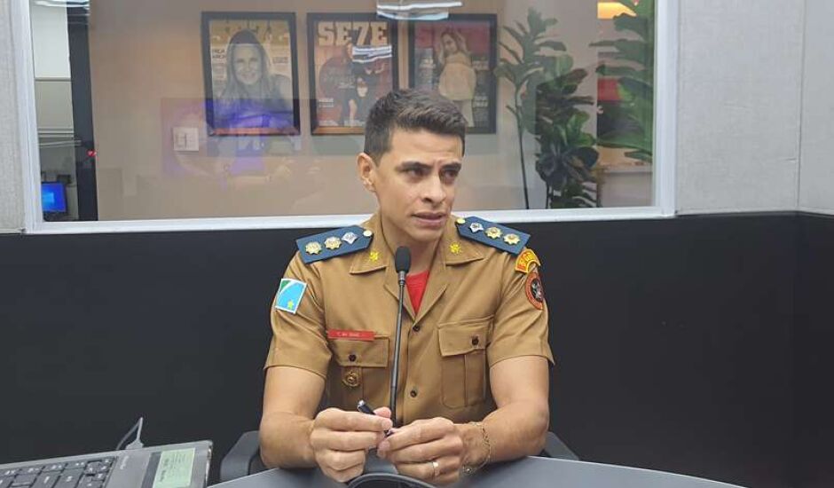 Tenente-coronel do 5&ordm; GBM de Três Lagoas, Rafael Andrade, participou do programa RCN Notícias.