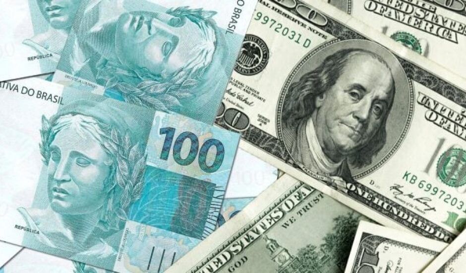 Para segurar elevação, governo brasileiro pretende vender dólares no mercado financeiro