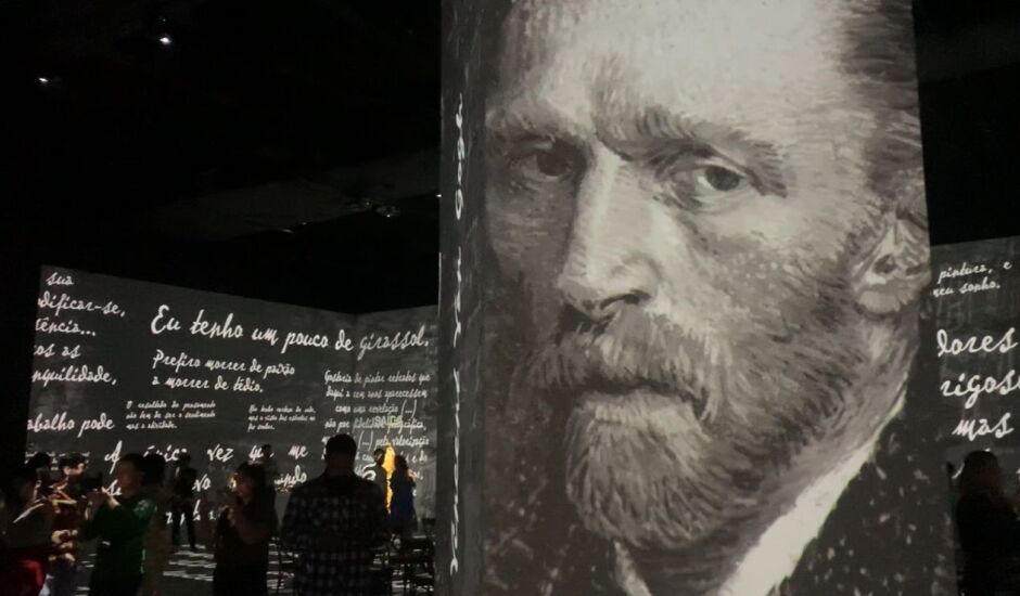 Obras de Van Gogh são exibidas em 360° durante 40 minutos