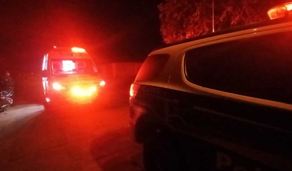 Motorista sem CNH bate carro e bombeiros socorrem gestante passando mal, no Vila Maria.