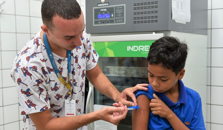 Vacina ainda está disponível em unidades de saúde
