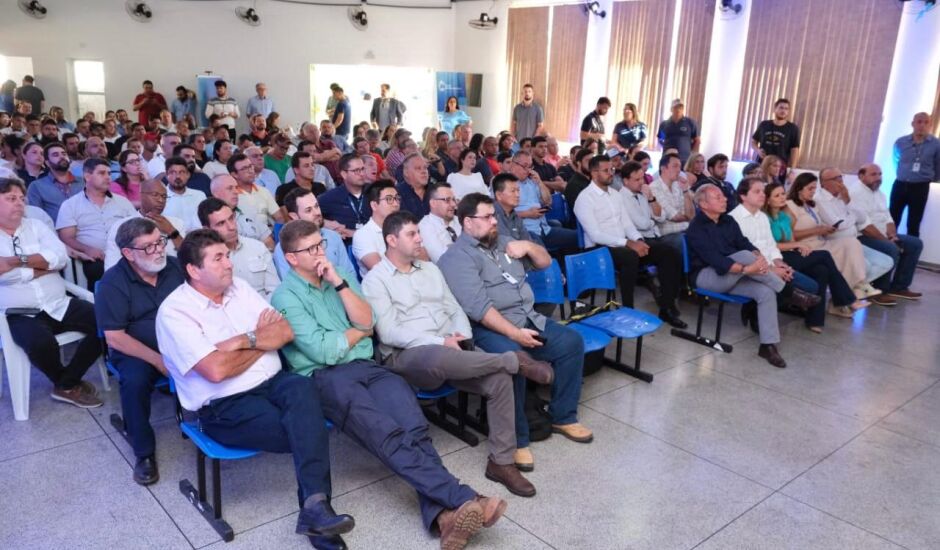 Instituições lançaram programa 'Conexão Arauco' para apoiar empreendedores no atendimento às demandas em Inocência.