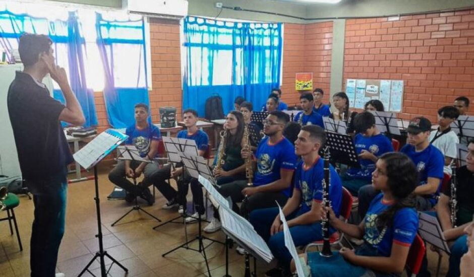 Banda Cristo Redentor participa de Workshop objetivo de melhorar as habilidades dos participantes do projeto musical da cidade.