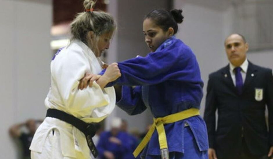 A judoca, Hellen Cordeiro ocupa o primeiro lugar no ranking nacional de sua categoria.