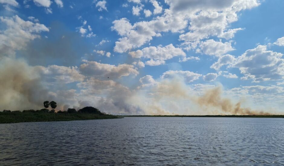 Incêndios no Pantanal já afetam Corumbá e Ladário