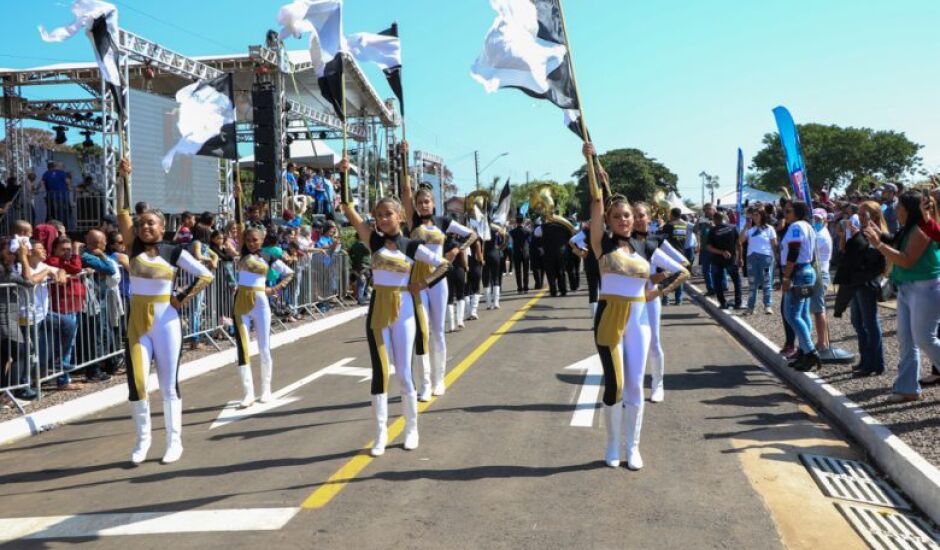 Desfile >  de aniversário da cidade será na Esplanada da NOB.