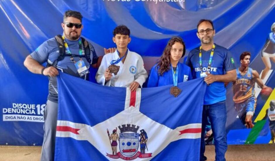 Cada um dos dois atletas três-lagoenses conquistou uma medalha de bronze em suas respectivas categorias.