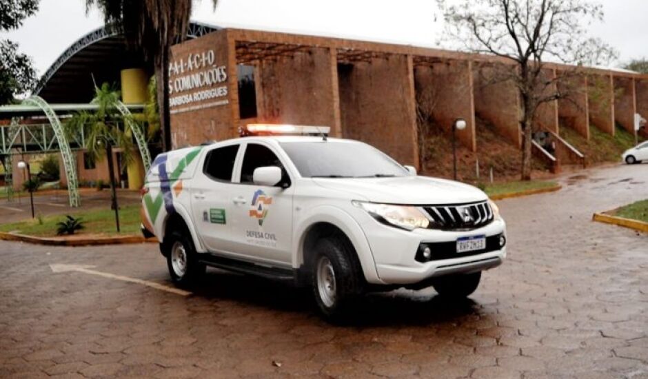 Equipe de 20 pessoas envolve agentes da Defesa Civil, da área de saúde e assistência social e também voluntários