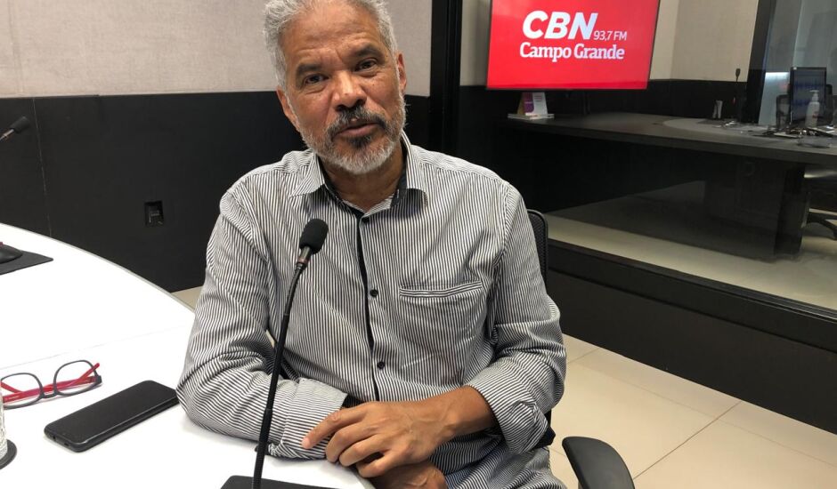 Adilson Trindade, colunista de política da Rádio CBN Campo Grande