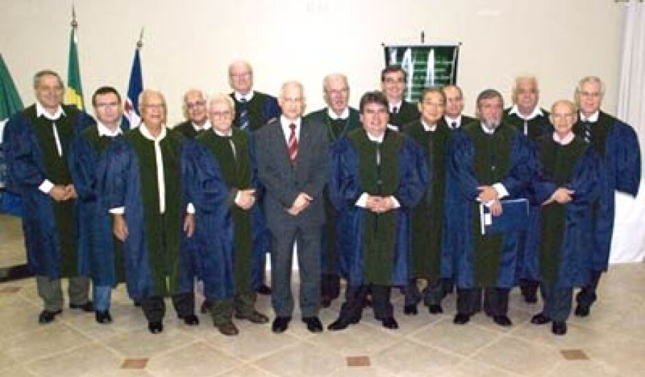 Membros da Academia de Medicina de Mato Grosso do Sul