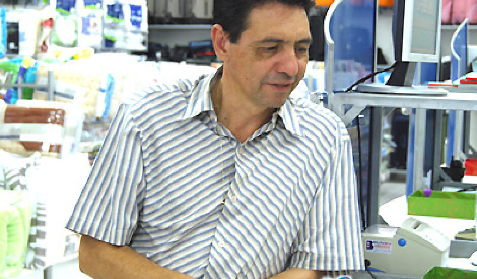 Antônio Donizete Lemes, gerente da Tecidos Três Lagoas