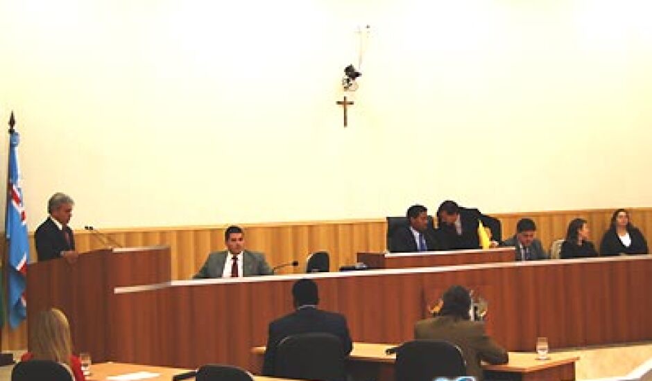Durante sessão no Plenário da Cãmara Municipal, os vereadores aprovaram o repasse das verbas para as entidades