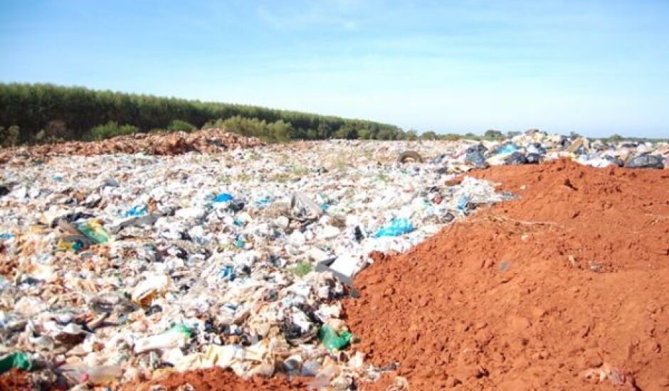 Plano de resíduos sólidos terá diretrizes para coleta seletiva de lixo