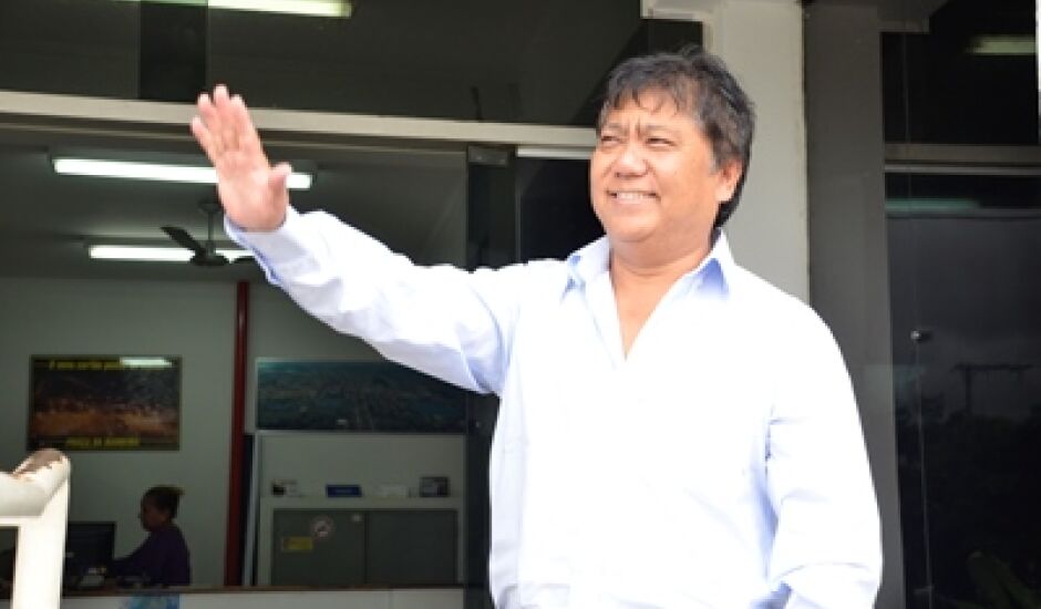 Vice-prefeito Luiz Akira tem despachado duas vezes por semana com a prefeita