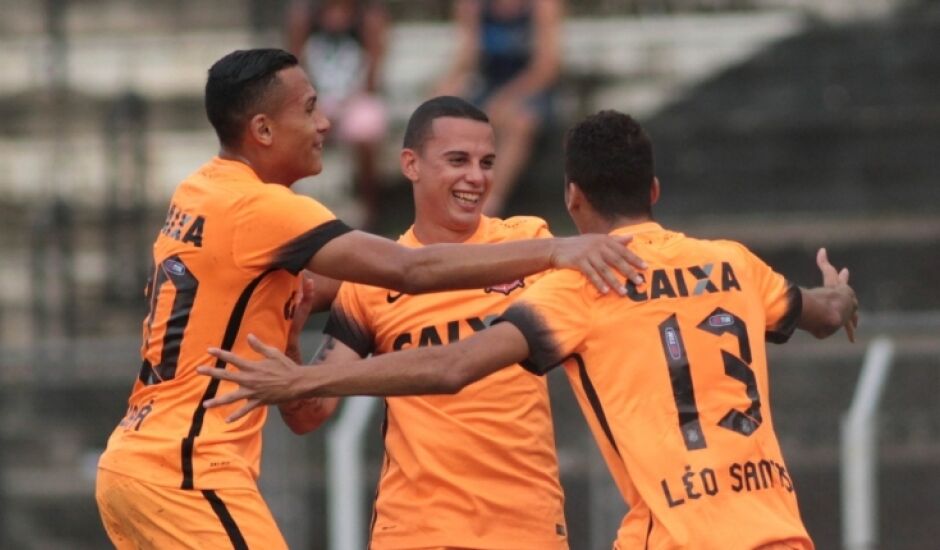 Corinthians e Cruzeiro, Flamengo e América- MG disputam duas vagas nas finais da Copinha