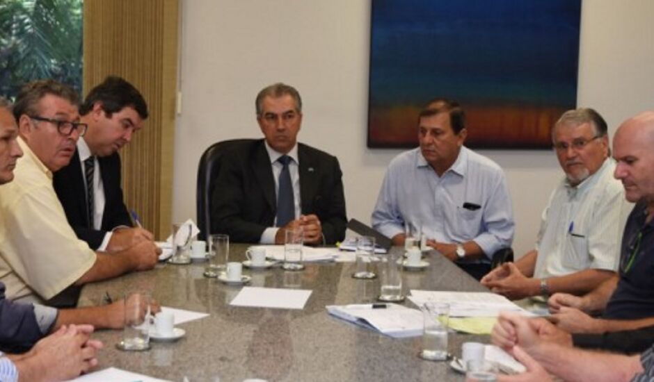 Governador se reuniu com representantes do setor da avicultura