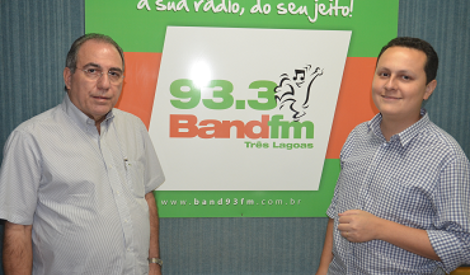 Rosário Congro Neto e Fernando Moraes, nos estúdios da Band FM