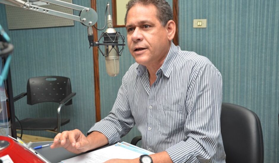 Vereador concedeu entrevista à rádio Cultura FM para anunciar pré-candidatura 