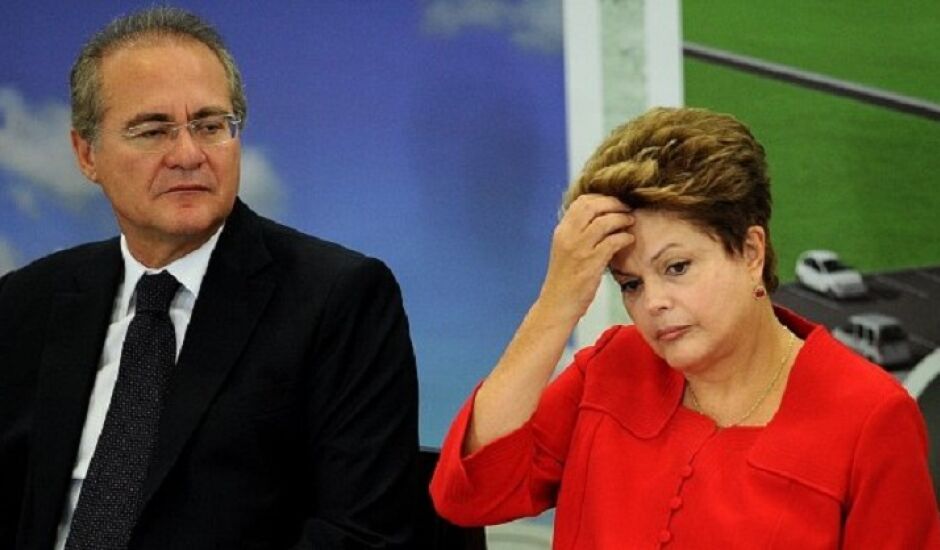 Renan Calheiros e Dilma Rousseff, em evento no Palácio do Planalto