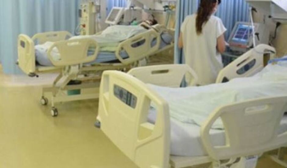 Mulher está internada em hospital da cidade após ter contraido o vírus Influenza H1N1
