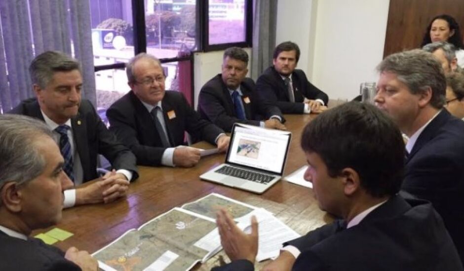 Presidente da empresa apresentou detalhes do projeto para o governador e secretário de Meio Ambiente  