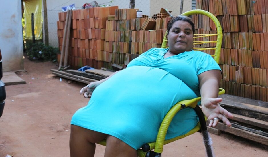 Dona de casa começou a engordar aos 20 anos de idade e chegou a pesar 135 quilos em 2013