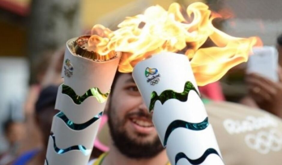 A chama olímpica chegou ao estado do Rio de Janeiro depois de viajar por todo o Brasil. A primeira cidade fluminense a receber a tocha foi Paraty, no sul do estado