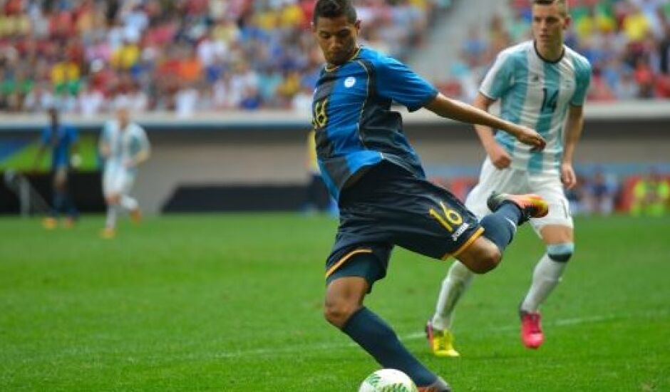 Equipes masculinas de futebol olímpico da Argentina e de Honduras jogam no Estádio Mané Garrincha 