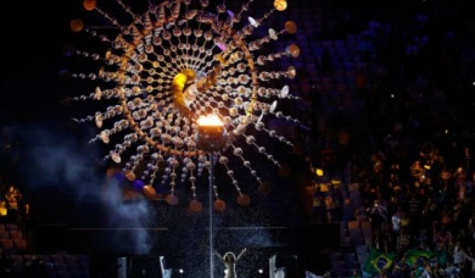 Símbolo usado pela Rio 2016 para exposição da tocha olímpica