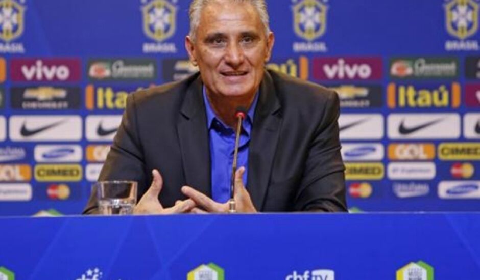 Técnico Tite, da Seleção Brasileira de Futebol, convocou  23 jogadores para representar o Brasil no Jogo da Amizade contra a Colômbia 