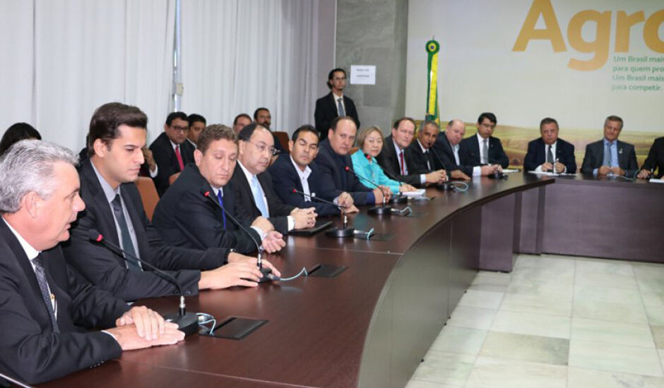 Prefeito participou de reunião da Associação Nacional dos Municípios Sedes de Usinas Hidroelétricas