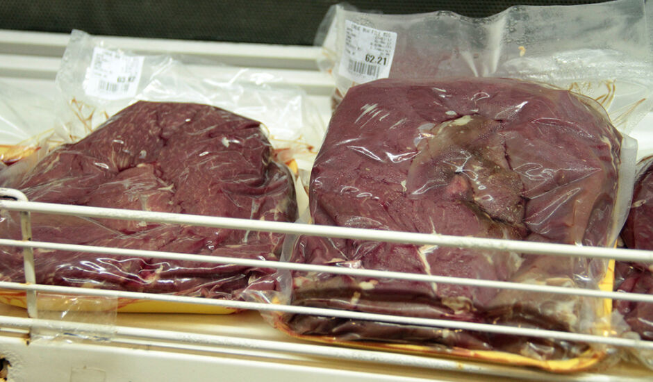 Exportações de carne brasileira chegaram a ser suspensas por alguns países