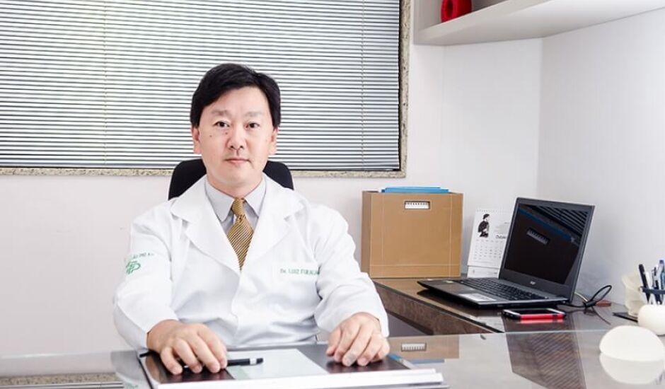 cirurgião plástico Luiz Satochi Fukagawa